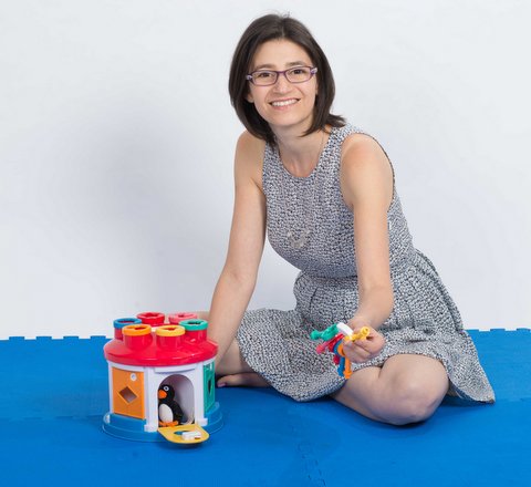 Sue using toys to engage in language skills